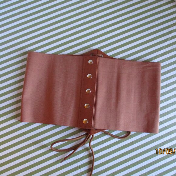 Lace-Up Corset Belt - Picture 5 of 6